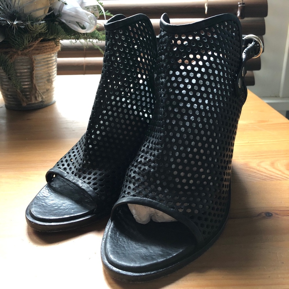 Rag & Bone Wyatt Slingback Sandal Pumps